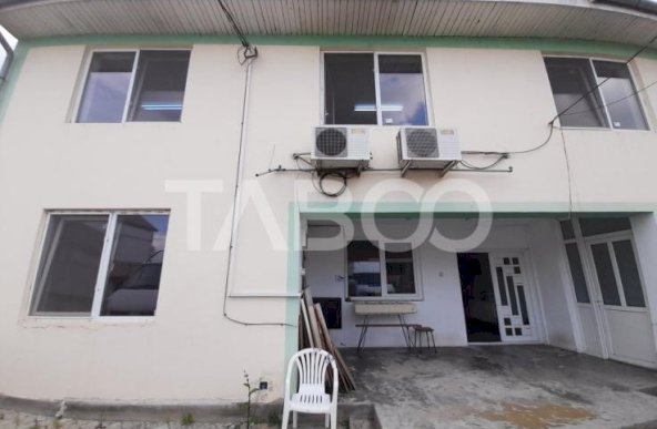 Spatiu comercial 220mp CURENT TRIFAZIC 3 locuri parcare Lazaret Sibiu 