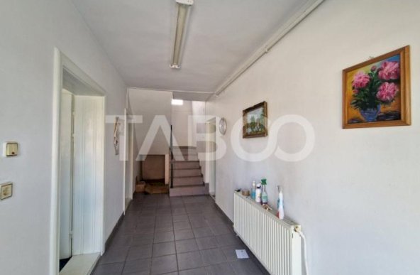 Spatiu comercial 220mp CURENT TRIFAZIC 3 locuri parcare Lazaret Sibiu 