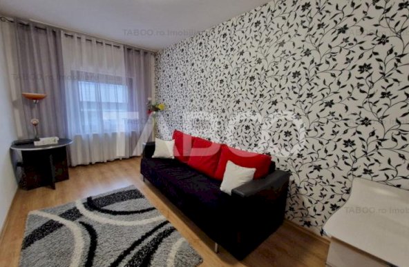 Duplex 6 camere 500 mp teren terasa locuri de parcare Terezian