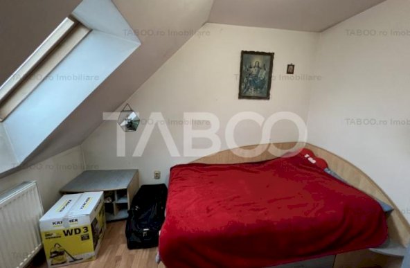 Apartament 63 mp utili balcon 3 camere zona Rahovei Sibiu