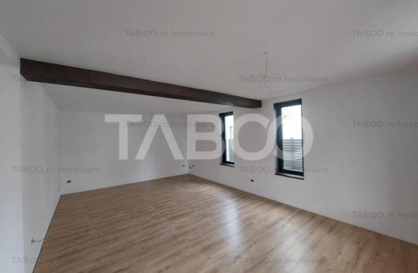 Casa tip duplex de vanzare 509 mp teren zona Tineretului Sibiu