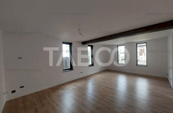 Casa tip duplex de vanzare 509 mp teren zona Tineretului Sibiu