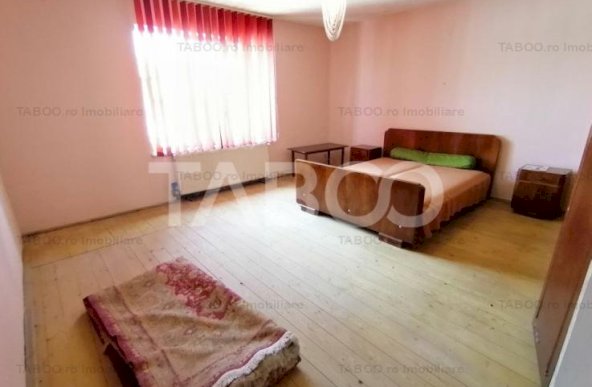 Casa in zona Centrala din Sibiu cu 6 camere garaj pivnita teren 585 mp