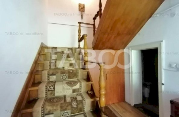 Casa in zona Centrala din Sibiu cu 6 camere garaj pivnita teren 585 mp