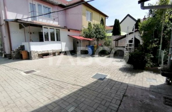 Casa in zona Centrala din Sibiu cu 6 camere garaj pivnita teren 585 mp