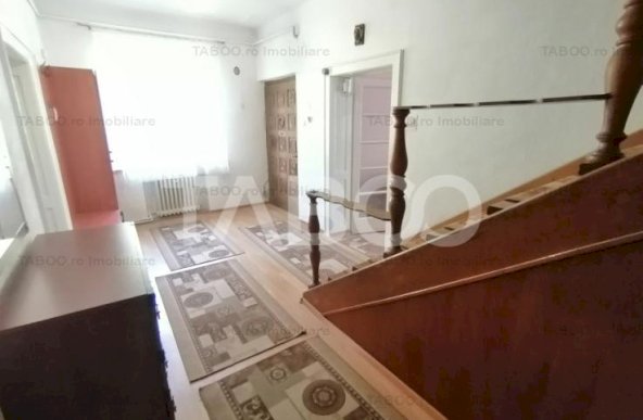 Casa in zona Centrala din Sibiu cu 6 camere garaj pivnita teren 585 mp