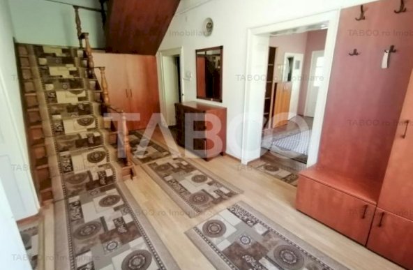 Casa in zona Centrala din Sibiu cu 6 camere garaj pivnita teren 585 mp