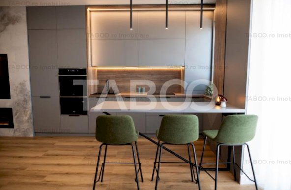 Apartament superb la prima inchiriere 3 camere 2 bai lift si 2 parcari