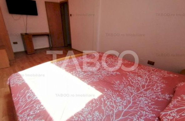 Apartament 3 camere complet mobilat utilat zona Vasile Aaron-Milea OMV