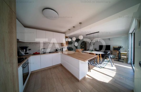 Penthouse 4 camere 110 mpu 2 bai terasa 48 mp parcare finisaje de lux