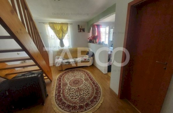 Apartament mobilat utilat de vanzare 2 camere zona Vasile Aaron Sibiu