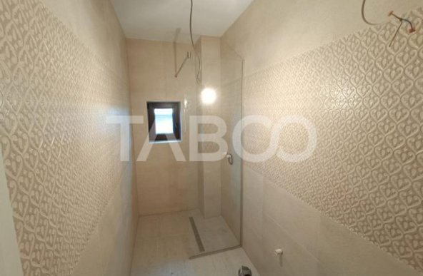 Cladire de birouri 10 camere - zona Calea Poplacii -disponibil imediat