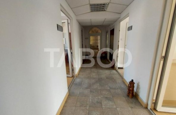 Spatiu comercial de inchiriat 70 mpu 3 incaperi Sibiu zona Terezian