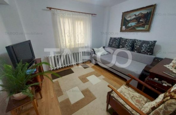 Apartament decomandat 83 mpu 4 camere 2 bai camara debara Central