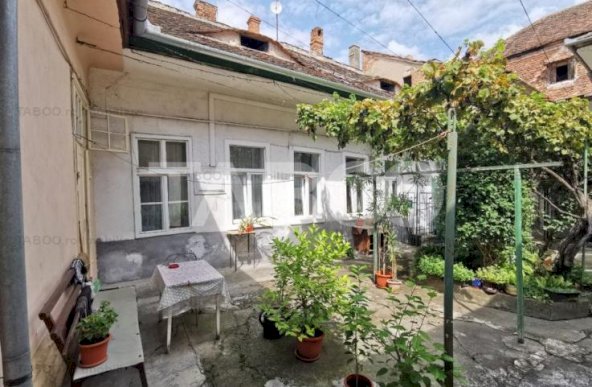 Apartament cu 3 camere langa Butoiul de Aur zona Orasul de Jos