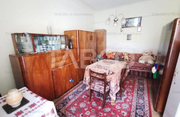 Apartament cu 3 camere langa Butoiul de Aur zona Orasul de Jos