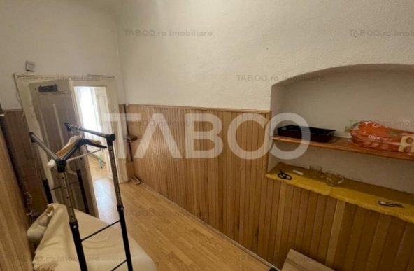 Apartament 5 camere in Centrul Istoric la 1400 euro/mp COMISION 0