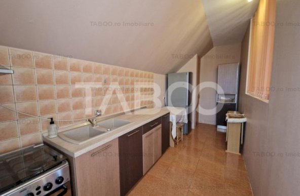 Apartament decomandat 3 camere 2 bai loc parcare zona linistita Strand