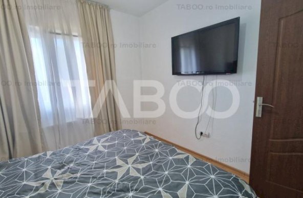 Apartament 3 camere cu 2 balcoane garaj parcare si curte Turnisor