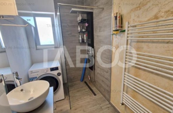 Apartament 3 camere cu 2 balcoane garaj parcare si curte Turnisor