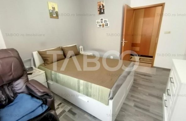 Apartament decomandat de vanzare 2 camere parcare etajul 1 Siretului