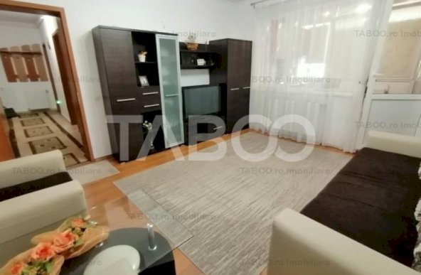 Apartament decomandat de vanzare 2 camere parcare etajul 1 Siretului