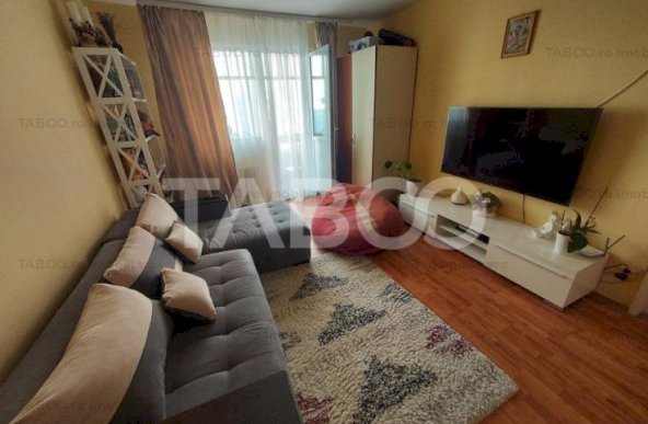 Apartament de vanzare 2 camere etaj intermediar pivnita balcon Sibiu