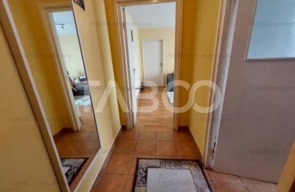 Apartament de vanzare 2 camere etaj intermediar pivnita balcon Sibiu