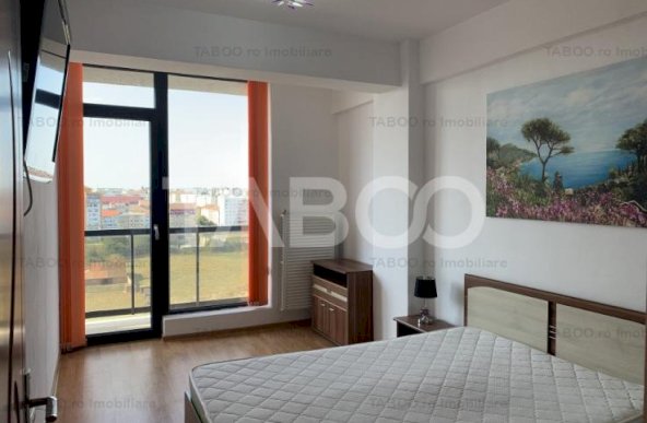 Penthouse 3 camere de vanzare 70 mpu terasa 58 mp zona Doamna Stanca