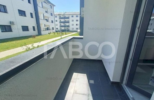 Apartament cu 3 camere - incalzire in pardoseala - prima inchiriere