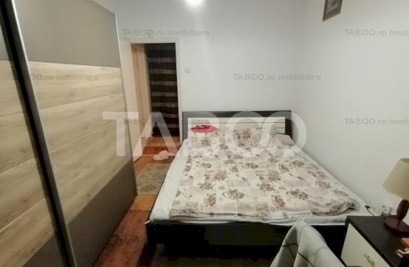 Apartament 2 camere de vanzare mobilat si utilat in zona Mihai Viteazu