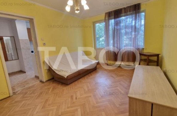 Apartament de vanzare cu 2 camere in centrul Sibiului mobilat modern