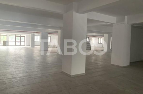 Spatiu comercial de inchiriat de 600 mp zona Centrala in Sibiu