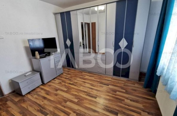 Apartament cu 3 camere 2 bai in zona Turnisor din Sibiu