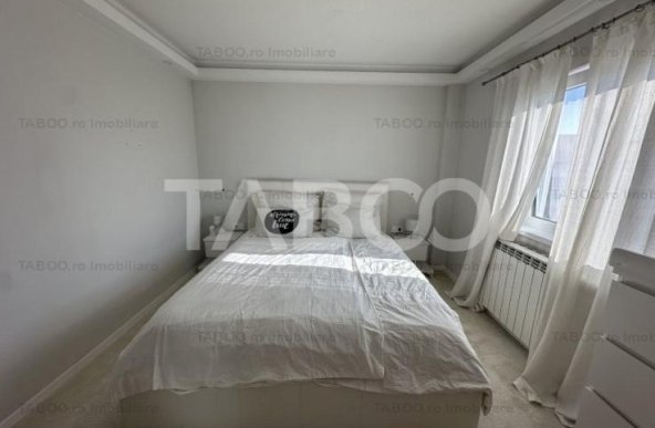 Apartament decomandat 51 mp 2 camere balcon pivnita zona Central Sibiu