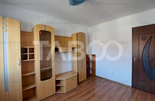 Apartament de vanzare 3 camere mobilate Valea Aurie Sibiu