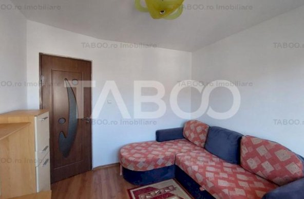 Apartament de vanzare 3 camere mobilate Valea Aurie Sibiu