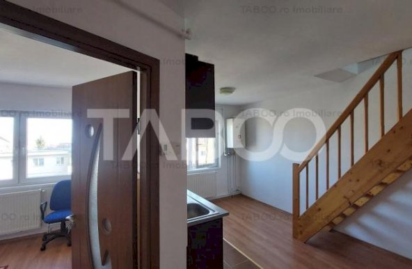 Apartament de vanzare 3 camere mobilate Valea Aurie Sibiu