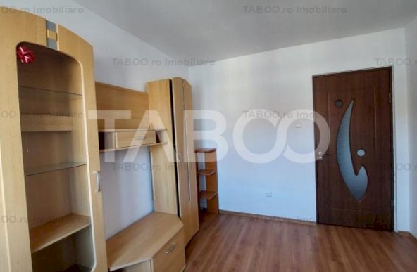 Apartament de vanzare 3 camere mobilate Valea Aurie Sibiu