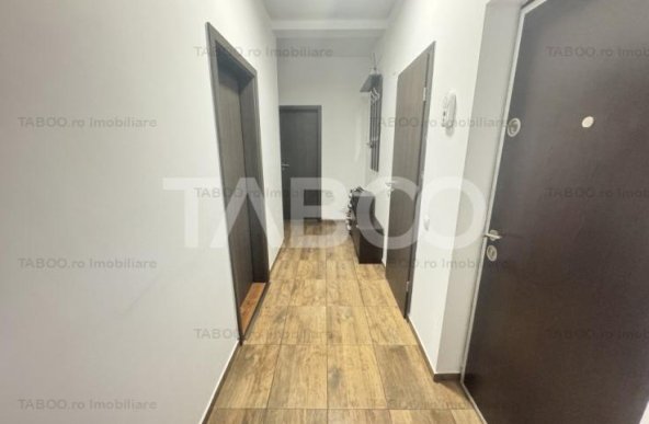 Apartament 3 camere decomandate balcon loc de parcare Str Distributiei