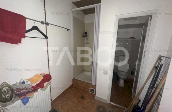 Spatiu Comercial 110 mp utili 5 camere 2 bai Orasul de Jos Sibiu