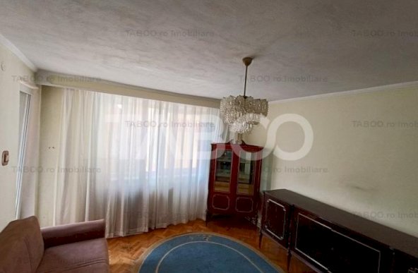 Apartament decomandat 3 camere 65mpu mobilat balcon pivnita Alba Iulia