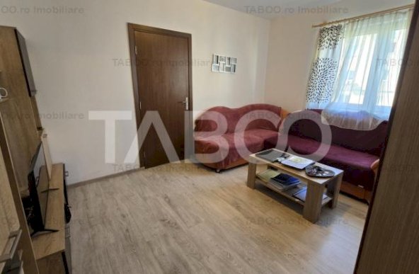 Apartament etaj 3 cu 2 camere de vanzare in zona Mihai Viteazul