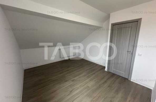 Apartament de vanzare cu 3 camere 61 mp cu balcon 4 mp Turnisor