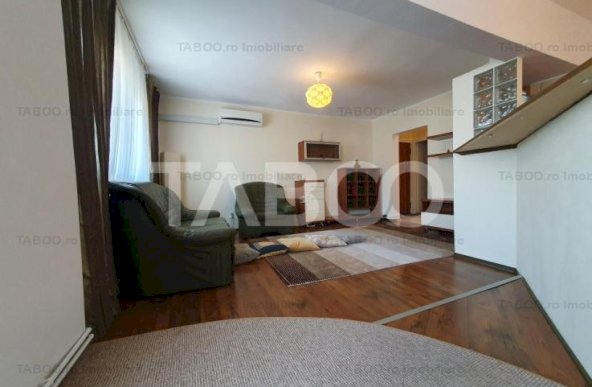 Apartament 3 camere 2 bai de inchiriat in zona Garii