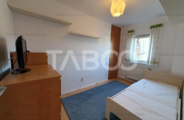 Apartament 3 camere 2 bai de inchiriat in zona Garii