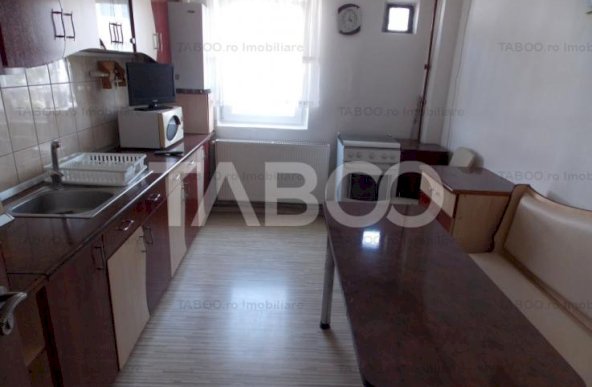 Apartament de inchiriat in Sibiu zona Strand 4 camere 2 bai 2 balcoane