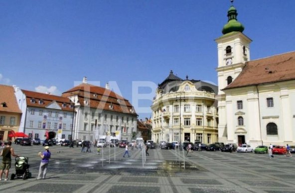 Spatiu comercial de inchiriat 84 mp utili in Sibiu Piata Mare