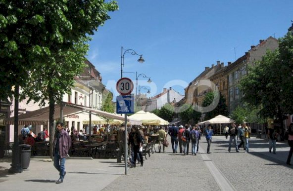 Spatiu comercial de inchiriat 84 mp utili in Sibiu Piata Mare