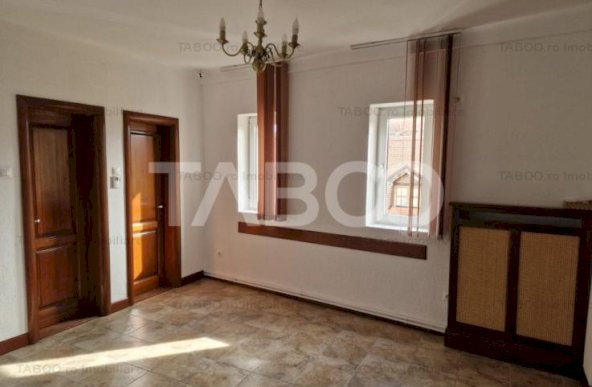 Apartament vila zona centrala 68 mpu 2 camere spatioase etaj 2 Sibiu